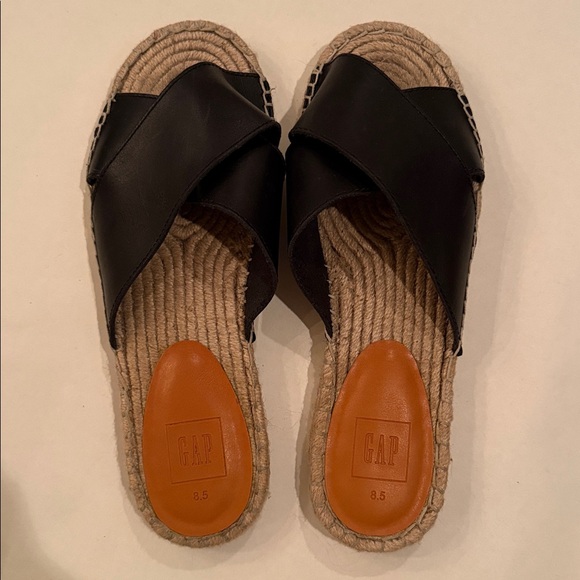 GAP Black Espadrille Leather Slide Sandals - Picture 12 of 12
